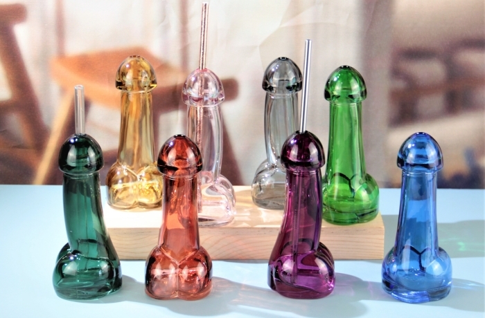 Why choose colored glass? | The color secrets hidden in glass