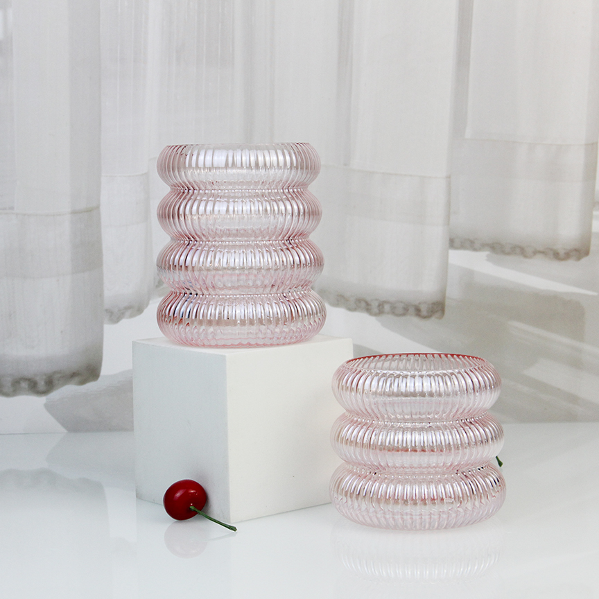 Colored ribbed glass vase HP706