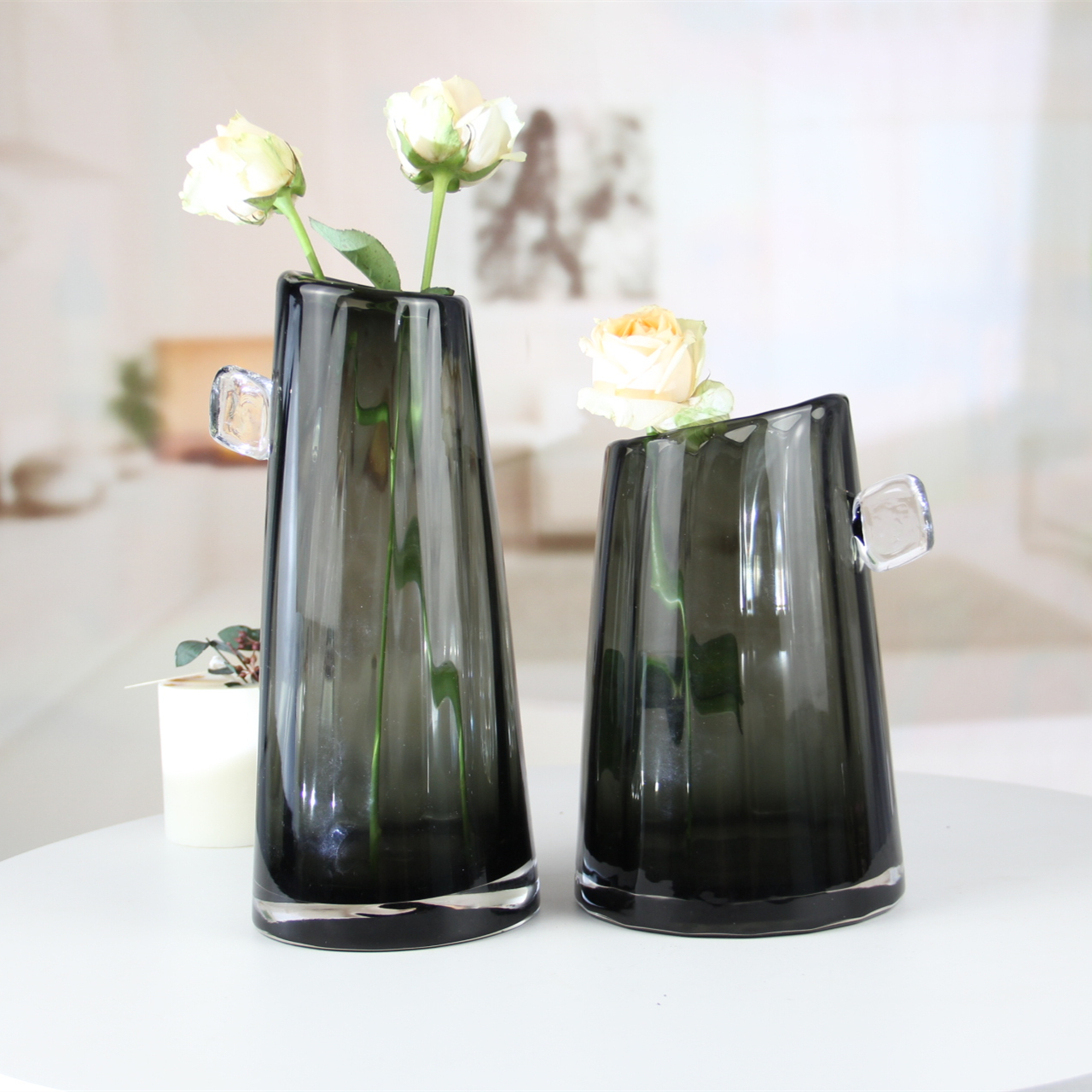 Smoky colored cylinder glass vase HP718