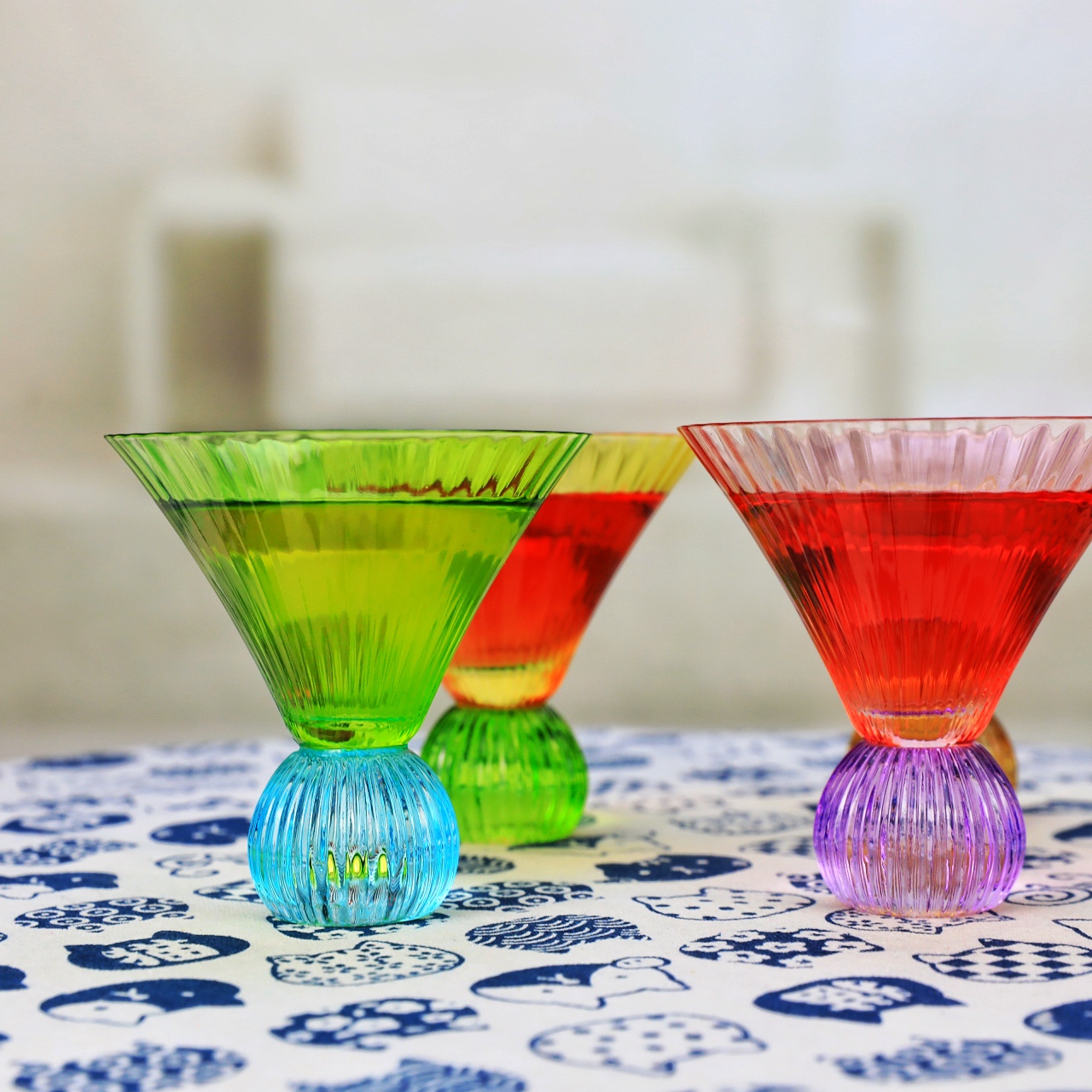Colored cocktail glasses CXW1837