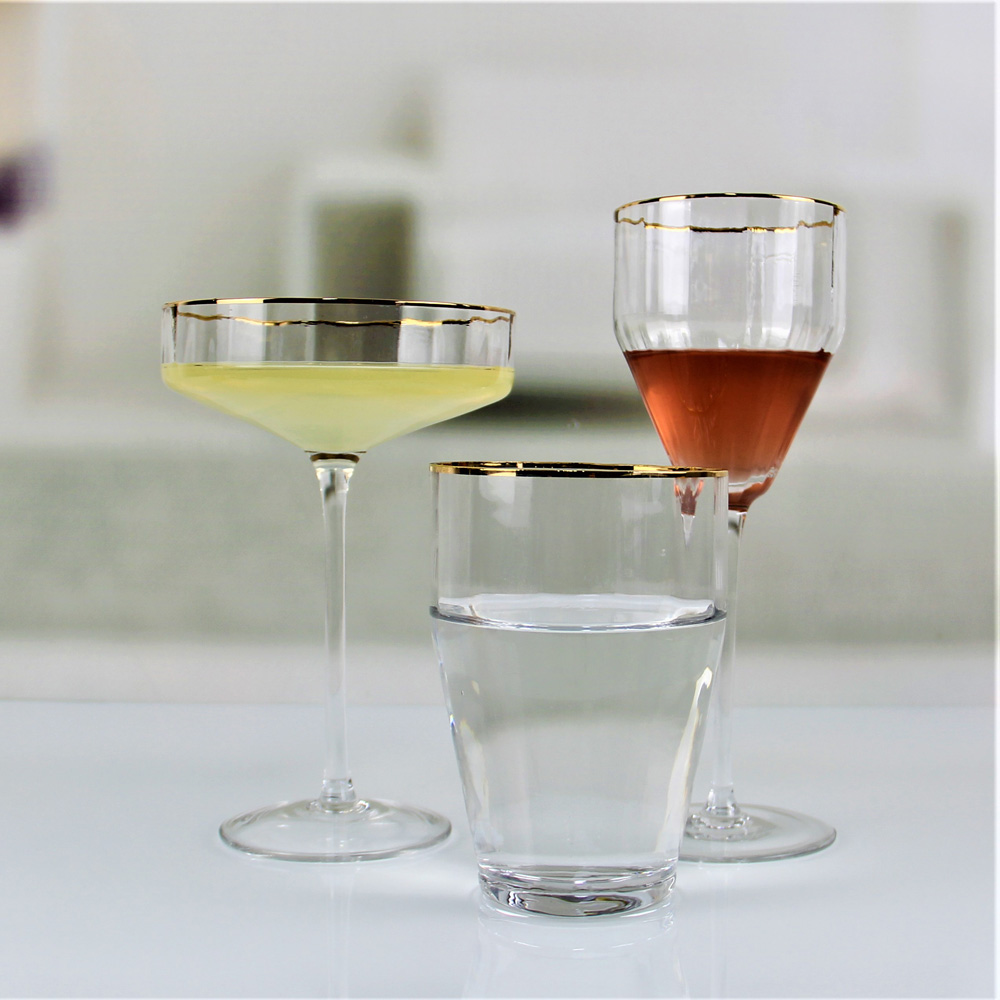 luxury ribbed coupe champagne wine glasses with gold rim CXW1618