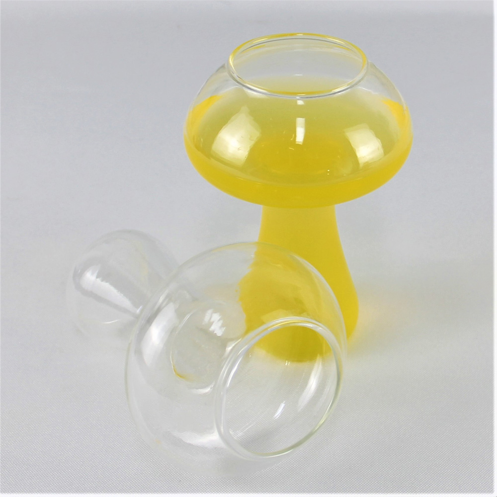 Lovely Mushroom Design clear Coupe Cocktail Glass WSJ259