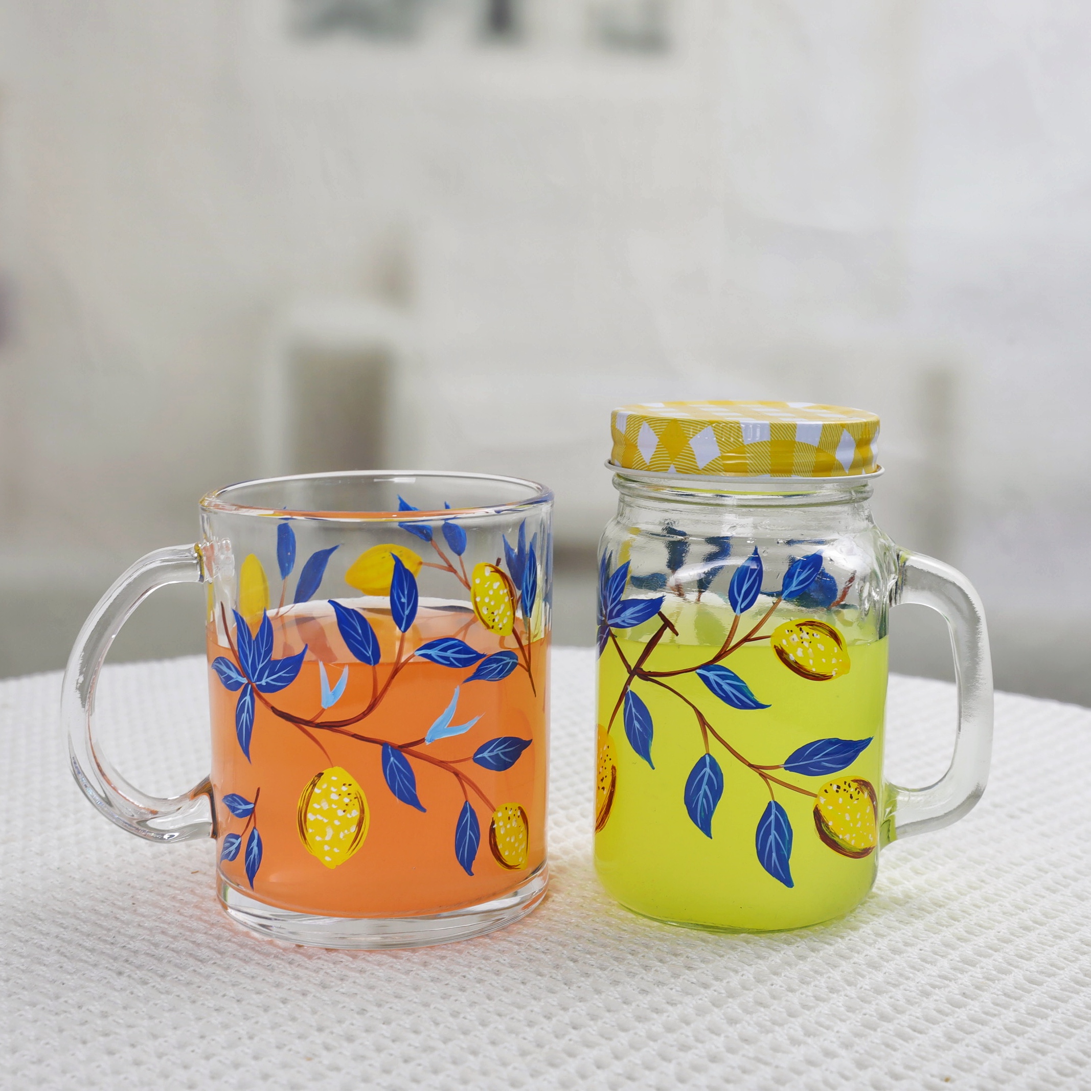 Hand Painted Glass Drinkware with Handle WG718