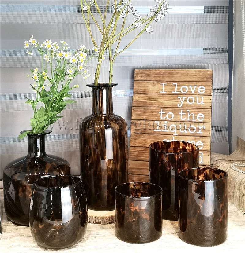 Handmade Custom Leopard Spotted Flower Glass Vase HP281