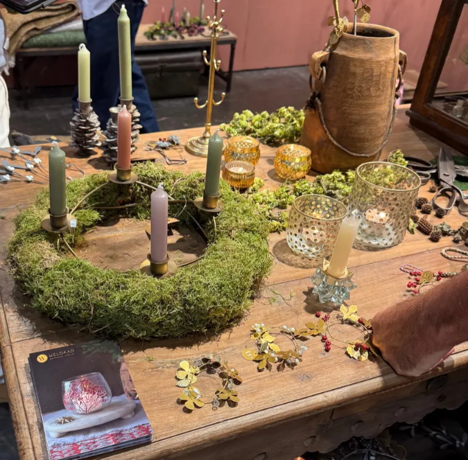 Natural decorative glassware.png