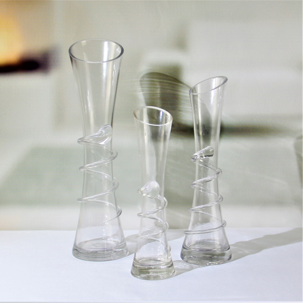 Transparent Small Flower Glass Vase with Wave Pattern