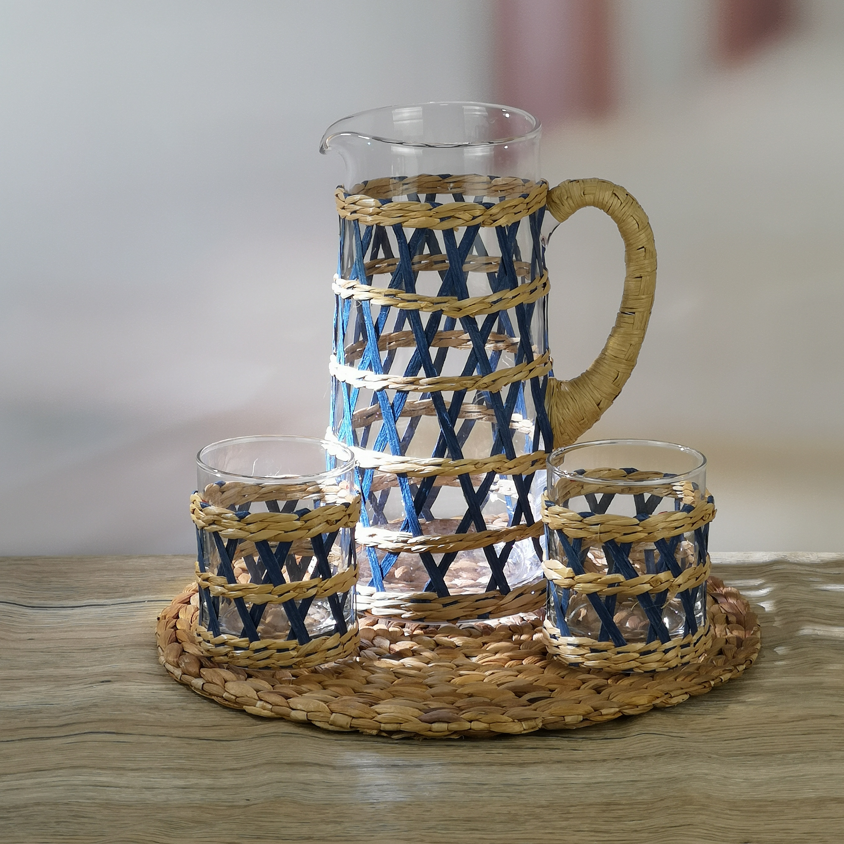 Custom Hand Blown Paper Wrapped Glass Pitcher with Handle GZ1490